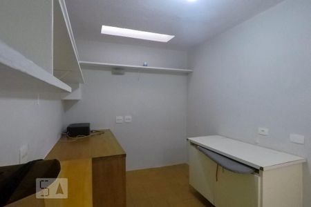 Casa para alugar com 100m², 2 quartos e 1 vaga Casa para alugar com 100m², 2 quartos e 1 vagaQuarto de Serviço ou escritorio
