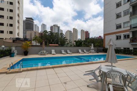 Apartamento para alugar com 40m², 1 quarto e 1 vagaÁrea comum - Piscina