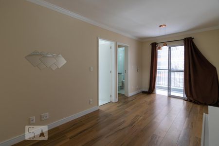 Sala de apartamento para alugar com 1 quarto, 40m² em Jardim Ampliação, São Paulo