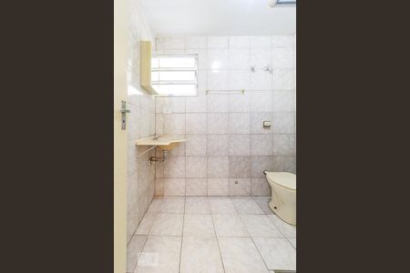 Apartamento para alugar com 75m², 3 quartos e sem vagaBanheiro