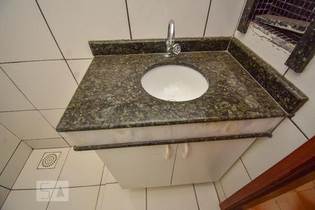 Banheiro da Suíte de casa para alugar com 3 quartos, 200m² em Guará Ii, Brasília