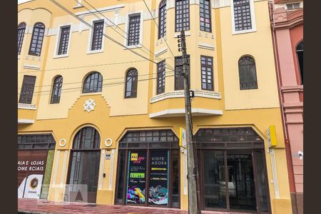 Apartamento para alugar com 17m², 1 quarto e sem vaga Apartamento para alugar com 17m², 1 quarto e sem vagaFachada do Condomínio