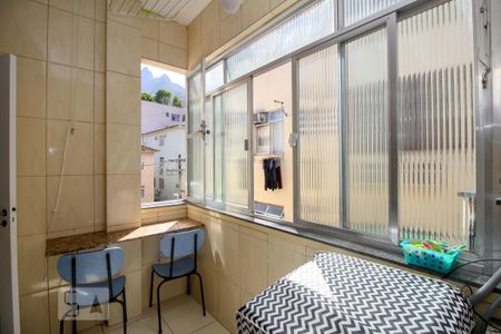 Apartamento para alugar com 85m², 3 quartos e sem vaga Apartamento para alugar com 85m², 3 quartos e sem vagaÁrea de Serviço