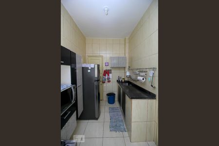 Apartamento para alugar com 85m², 3 quartos e sem vaga Apartamento para alugar com 85m², 3 quartos e sem vagaCozinha - Armários