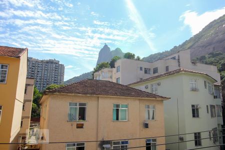 Vista do Quarto 1 de apartamento para alugar com 3 quartos, 85m² em Botafogo, Rio de Janeiro