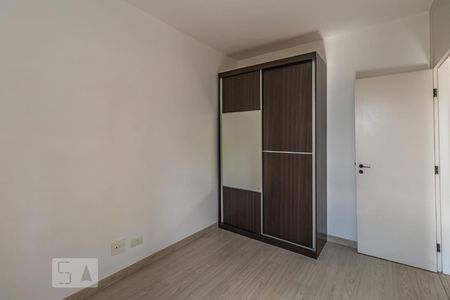 Quarto 1 de apartamento para alugar com 3 quartos, 80m² em Alphaville Industrial, Barueri
