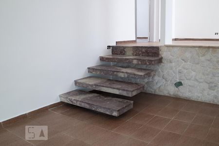 Sala de casa à venda com 2 quartos, 232m² em Jardim do Mar, São Bernardo do Campo