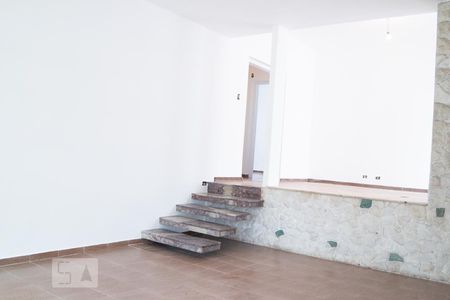 Sala de casa à venda com 2 quartos, 232m² em Jardim do Mar, São Bernardo do Campo