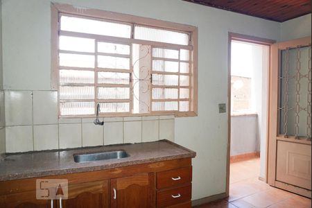 Sala/Cozinha de casa para alugar com 1 quarto, 35m² em Vila Buenos Aires, São Paulo