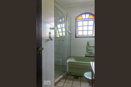 Casa à venda com 176m², 3 quartos e 4 vagasBanheiro Suíte