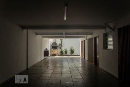 Casa à venda com 176m², 3 quartos e 4 vagasGaragem