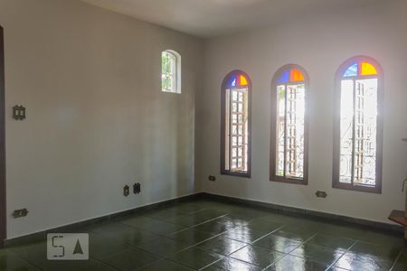 Casa à venda com 176m², 3 quartos e 4 vagasSala de Estar