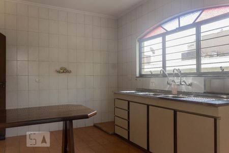 Casa à venda com 176m², 3 quartos e 4 vagasCozinha