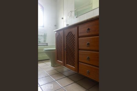 Casa à venda com 176m², 3 quartos e 4 vagasBanheiro Suíte