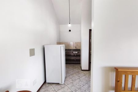 Studio para alugar com 28m², 1 quarto e 1 vaga Studio para alugar com 28m², 1 quarto e 1 vagaCozinha e Quarto