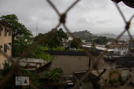 Apartamento para alugar com 55m², 2 quartos e 1 vagaQuarto 02 - Janela