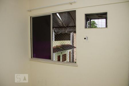 Quarto 01 de apartamento para alugar com 2 quartos, 55m² em Campinho, Rio de Janeiro