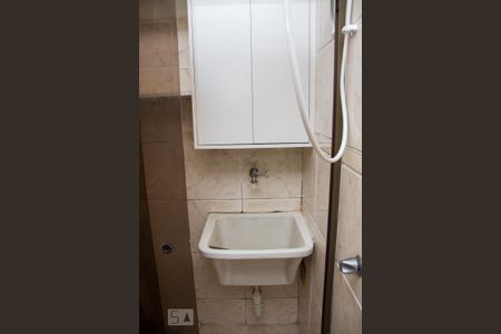 Apartamento para alugar com 55m², 2 quartos e 1 vagaBanheiro - Box - Área de Serviço