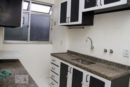 Apartamento para alugar com 55m², 2 quartos e 1 vagaCozinha