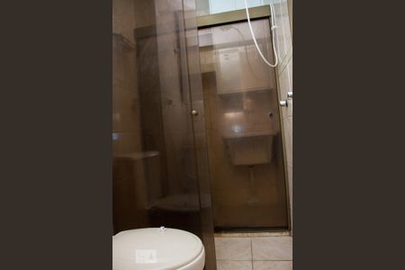 Apartamento para alugar com 55m², 2 quartos e 1 vagaBanheiro - Box