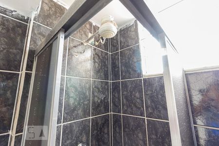 Apartamento para alugar com 48m², 1 quarto e 1 vagaDetalhe do banheiro