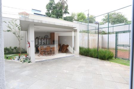 Apartamento à venda com 33m², 2 quartos e sem vagaÁrea comum - Churrasqueira