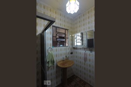 Casa à venda com 110m², 2 quartos e sem vaga Casa à venda com 110m², 2 quartos e sem vagaBanheiro