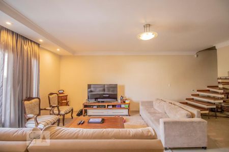 Casa à venda com 200m², 3 quartos e 2 vagasSala de Estar