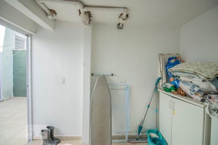 Casa à venda com 200m², 3 quartos e 2 vagasÁrea de Serviço