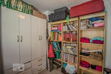 Casa à venda com 200m², 3 quartos e 2 vagasQuarto - Edícula