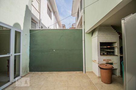 Casa à venda com 200m², 3 quartos e 2 vagasQuintal - Churrasqueira