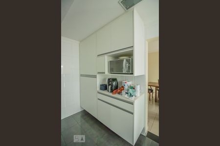 Casa à venda com 200m², 3 quartos e 2 vagasCozinha