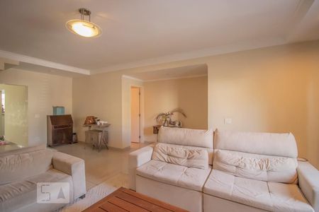 Casa à venda com 200m², 3 quartos e 2 vagasSala de Estar