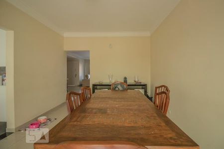 Casa à venda com 200m², 3 quartos e 2 vagasSala de Jantar