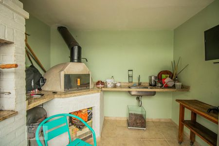 Casa à venda com 200m², 3 quartos e 2 vagasQuintal - Churrasqueira