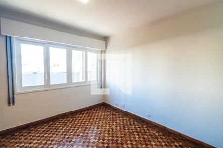 Apartamento para alugar com 197m², 4 quartos e 1 vagaSuite