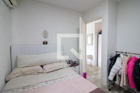 Quarto de apartamento à venda com 1 quarto, 42m² em Sarandi, Porto Alegre