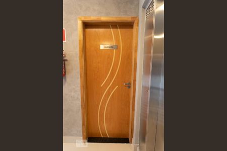 Studio para alugar com 24m², 1 quarto e sem vaga Studio para alugar com 24m², 1 quarto e sem vagaLavanderia