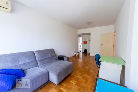 Sala de apartamento à venda com 3 quartos, 120m² em Higienópolis, Porto Alegre