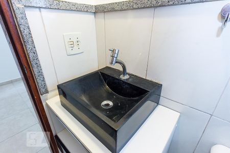 Apartamento à venda com 62m², 2 quartos e 1 vaga Apartamento à venda com 62m², 2 quartos e 1 vagaBanheiro da Suíte
