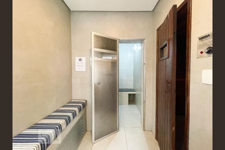 Studio para alugar com 27m², 1 quarto e 1 vaga Studio para alugar com 27m², 1 quarto e 1 vagaSauna