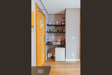 Studio para alugar com 27m², 1 quarto e 1 vaga Studio para alugar com 27m², 1 quarto e 1 vagaCozinha