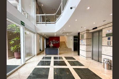 Studio para alugar com 27m², 1 quarto e 1 vaga Studio para alugar com 27m², 1 quarto e 1 vagaEntrada