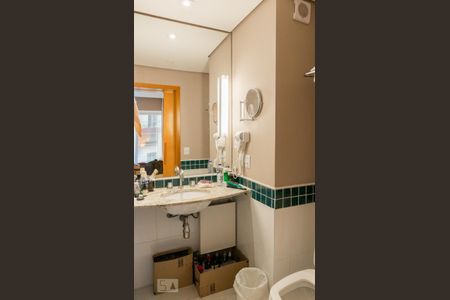 Studio para alugar com 27m², 1 quarto e 1 vaga Studio para alugar com 27m², 1 quarto e 1 vagaBanheiro