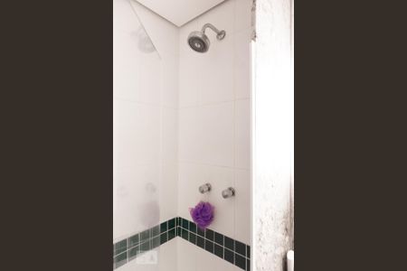 Studio para alugar com 27m², 1 quarto e 1 vaga Studio para alugar com 27m², 1 quarto e 1 vagaBanheiro