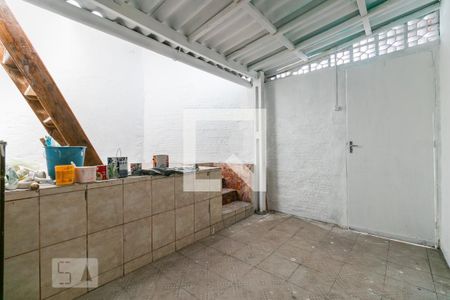 Casa à venda com 5 quartos, 236m² em Chácara Seis de Outubro, São Paulo