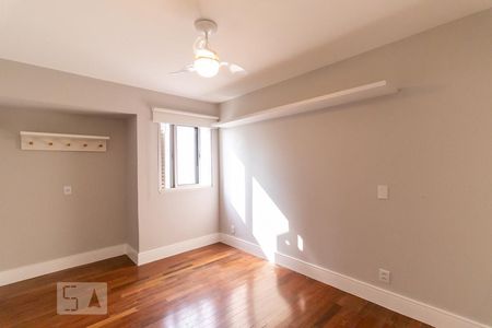 Apartamento para alugar com 106m², 3 quartos e 1 vaga Apartamento para alugar com 106m², 3 quartos e 1 vagaQuarto 2