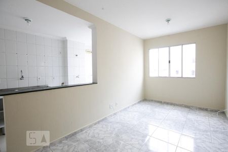 Sala de apartamento para alugar com 2 quartos, 43m² em Vila Santa Teresinha, São Paulo