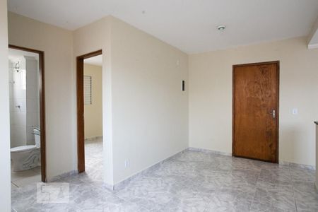 Sala de apartamento para alugar com 2 quartos, 43m² em Vila Santa Teresinha, São Paulo