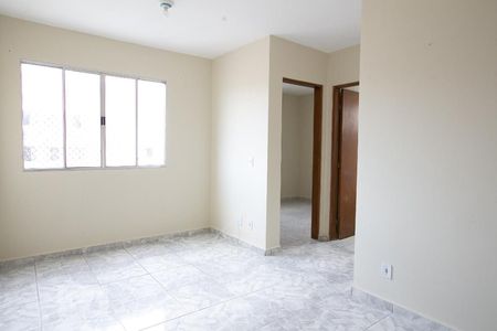 Sala de apartamento para alugar com 2 quartos, 43m² em Vila Santa Teresinha, São Paulo